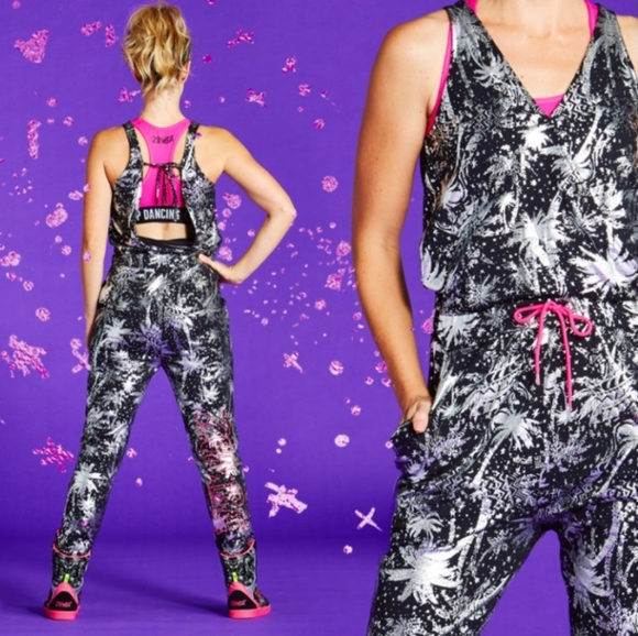 Nwt ZUMBA Never Stop Shinin' Jumpsuit size XS - Picture 4 of 11